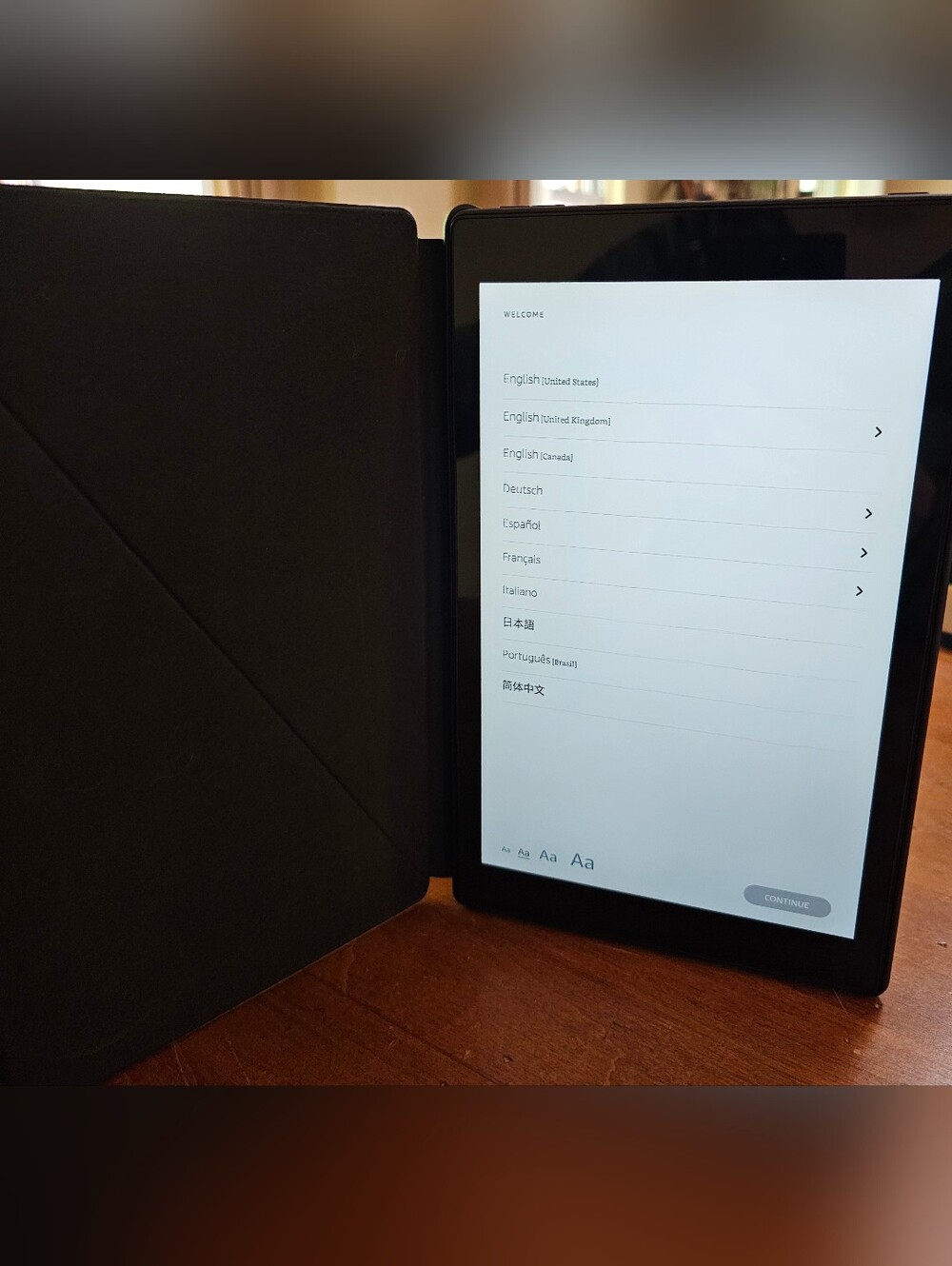 Amazon Fire HD 10 Tablet (9th Gen) 64GB - Like New w/ Case & Charger - Picture 2 of 5
